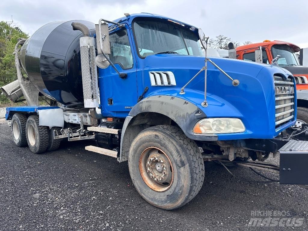 Mack CTP 713 B Andre lastbiler
