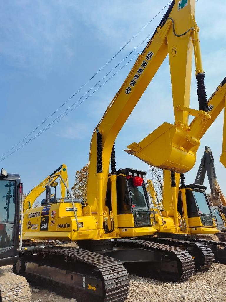 Komatsu PC 240 Gravemaskiner på larvebånd