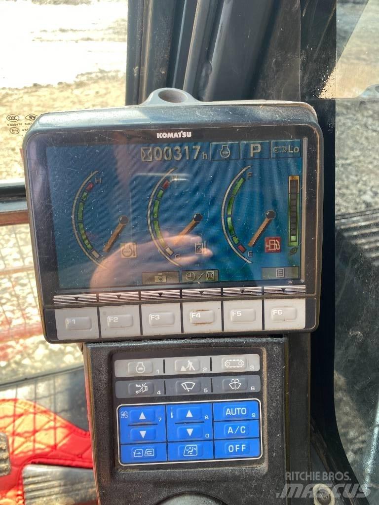 Komatsu PC 200-8 Gravemaskiner på larvebånd