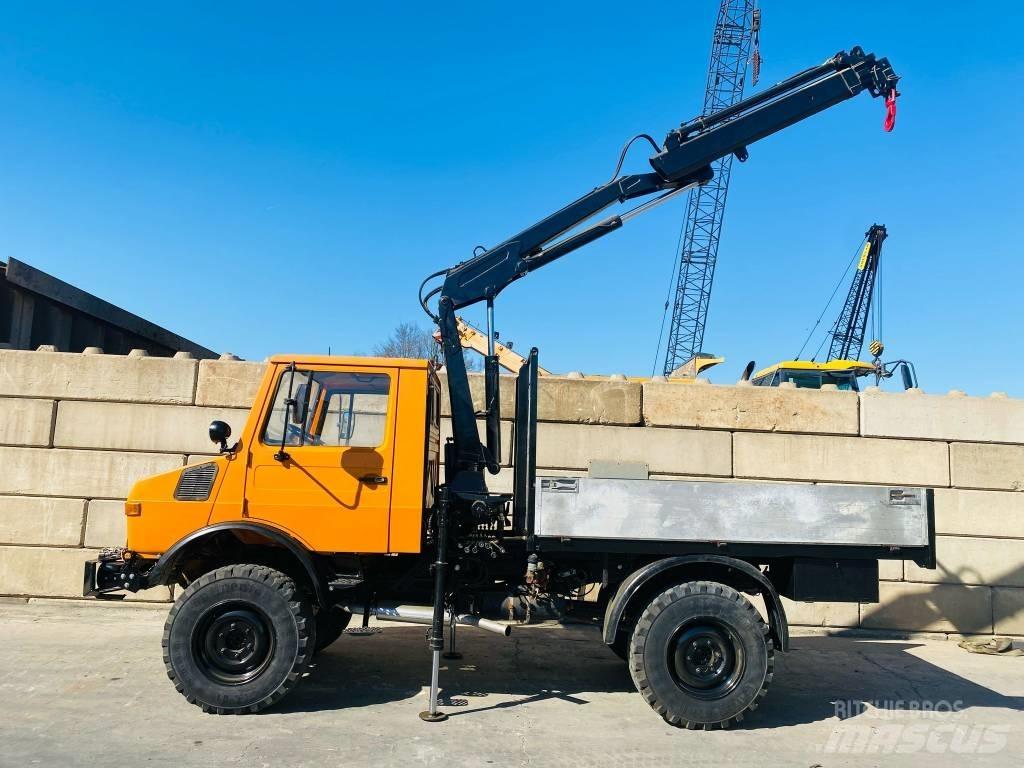 Mercedes-Benz u1000 Lastbil med kran