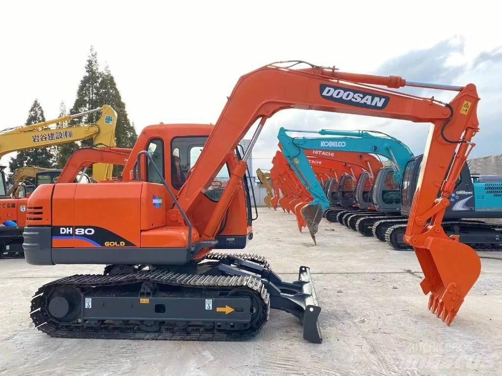 Doosan DH80 Gravemaskiner på larvebånd