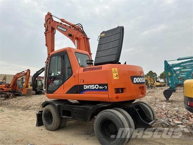 Doosan DH150W Gravemaskiner på hjul