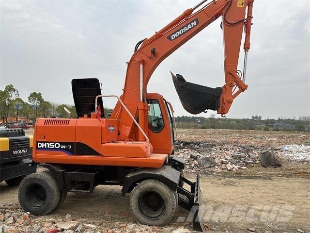 Doosan DH150W Gravemaskiner på hjul