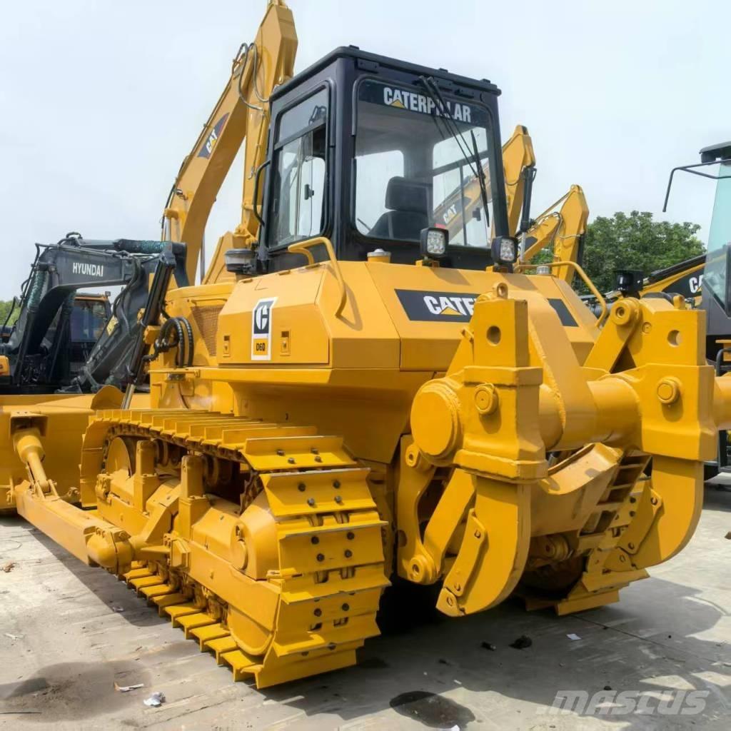 CAT D 6 D Bulldozer på larvebånd