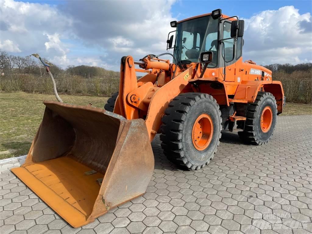 Doosan DL250 Læssemaskiner på hjul