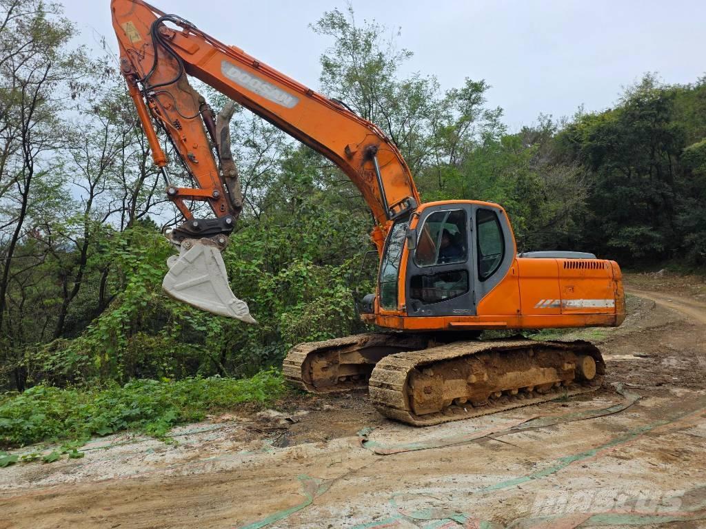 Doosan DX 220 LCA Gravemaskiner på larvebånd