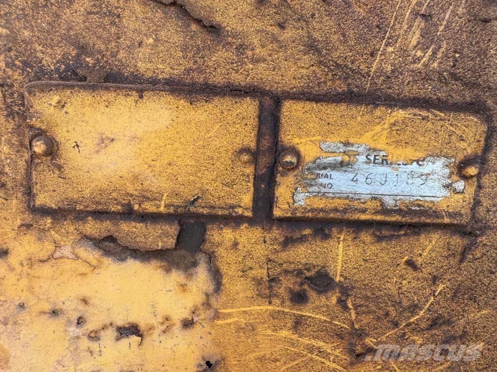 CAT D 6 C Bulldozer på larvebånd