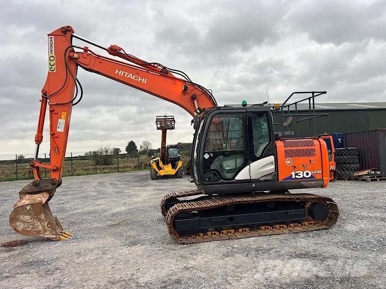 Hitachi ZX130-6 LCN Gravemaskiner på larvebånd