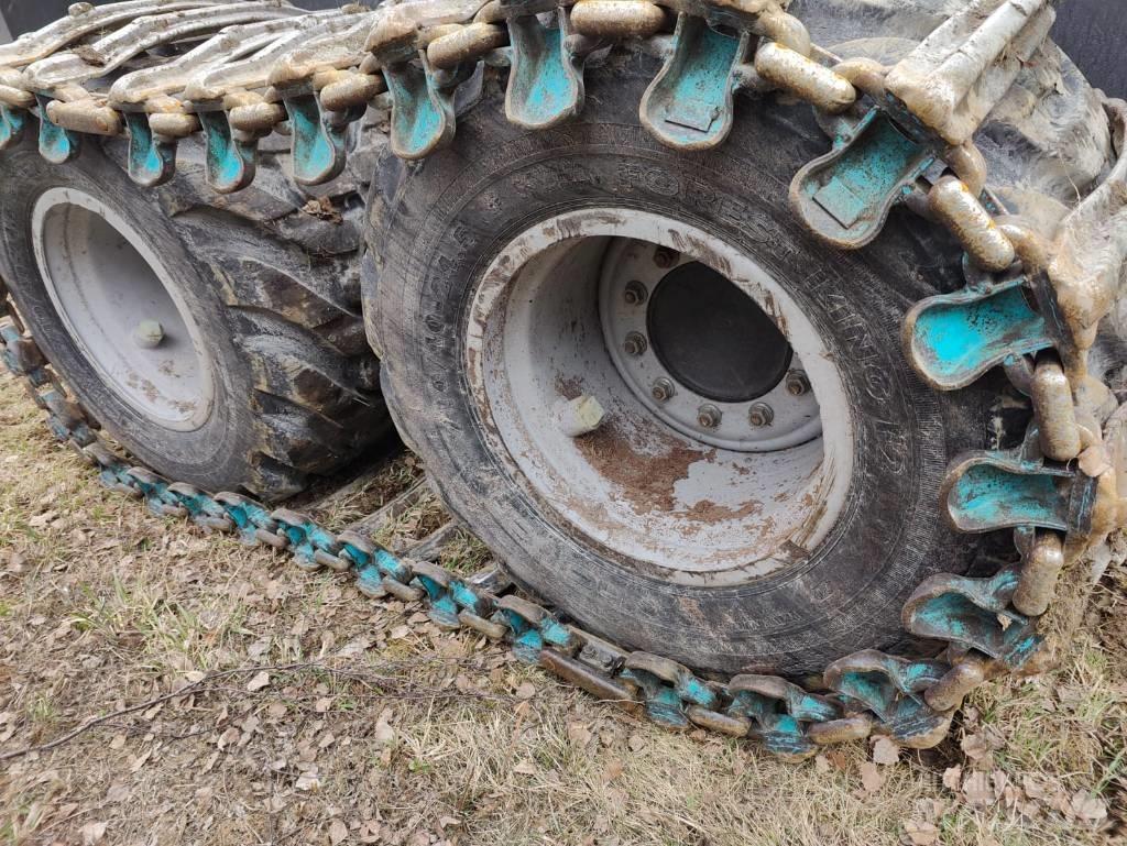 Komatsu 901 XC Skovningsmaskiner