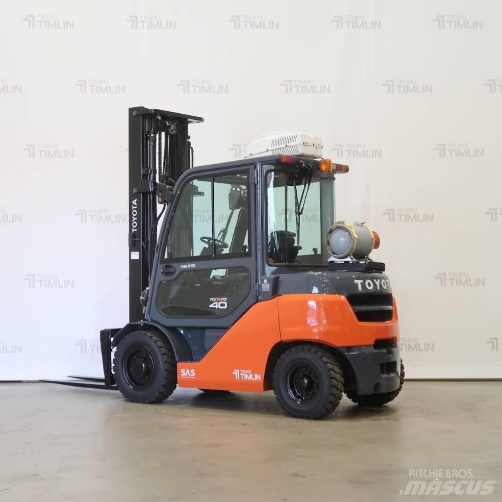 Toyota 8FG35N LPG gaffeltrucks