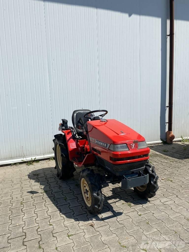Yanmar KE-3 Kompakte traktorer