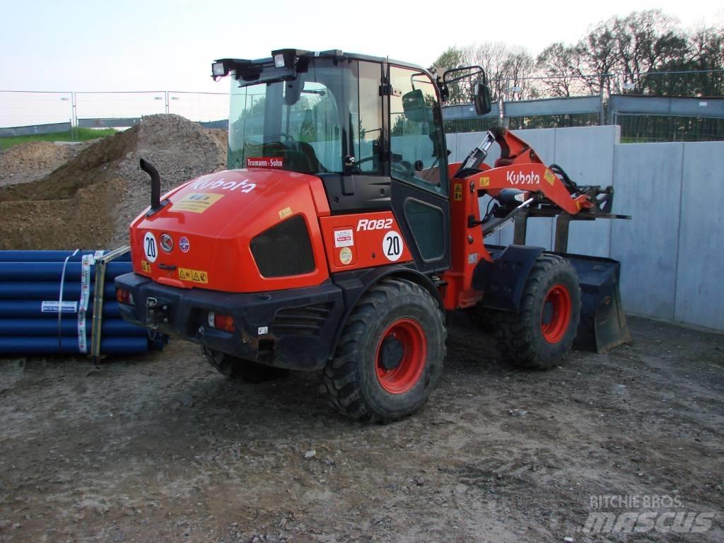 Kubota R 082 Læssemaskiner på hjul