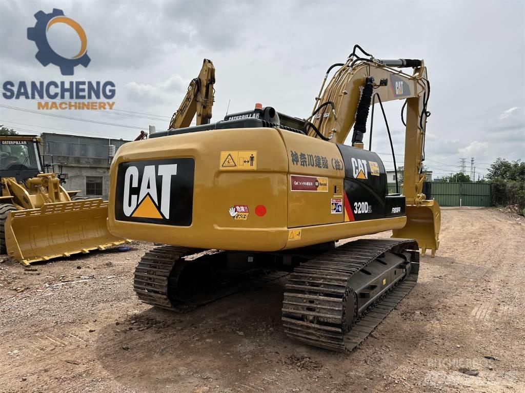 CAT 320 D 2 L Gravemaskiner på larvebånd