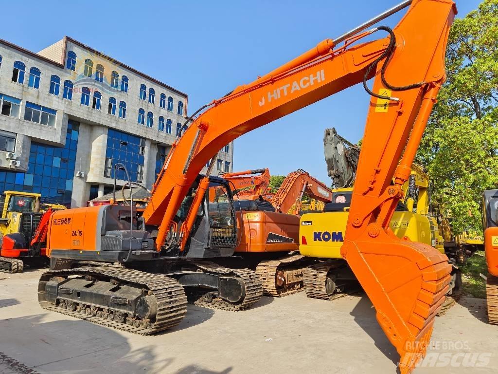 Hitachi ZX 210 Gravemaskiner på larvebånd