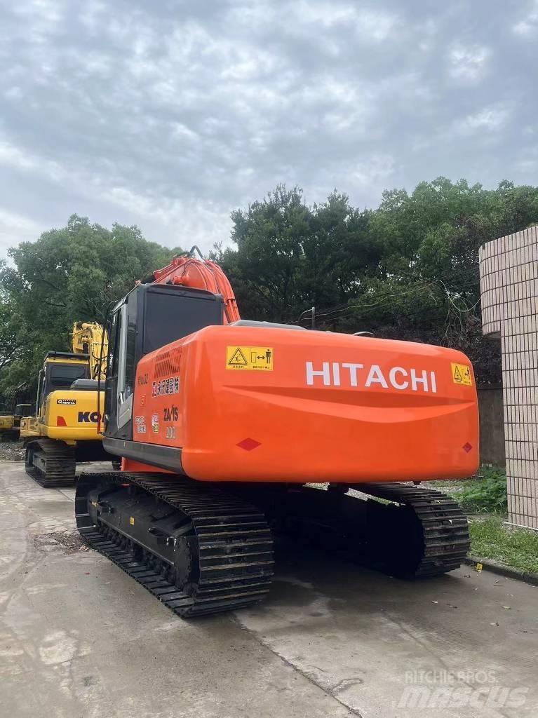 Hitachi ZX 200 Gravemaskiner på larvebånd
