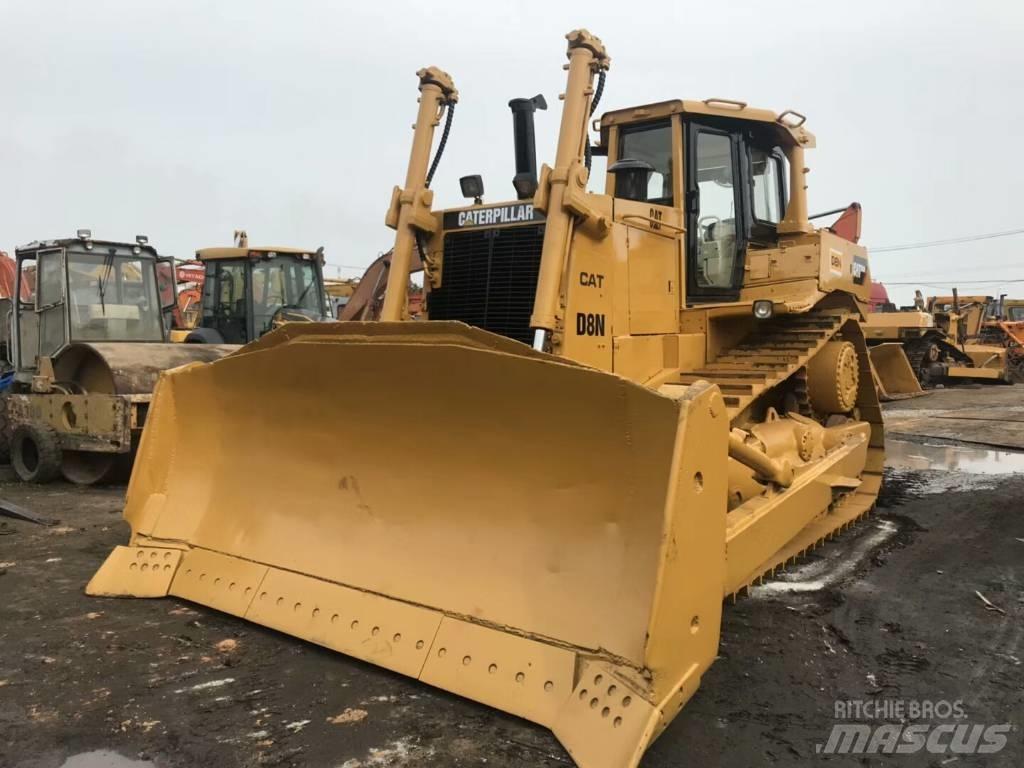 CAT D8R Bulldozer på larvebånd