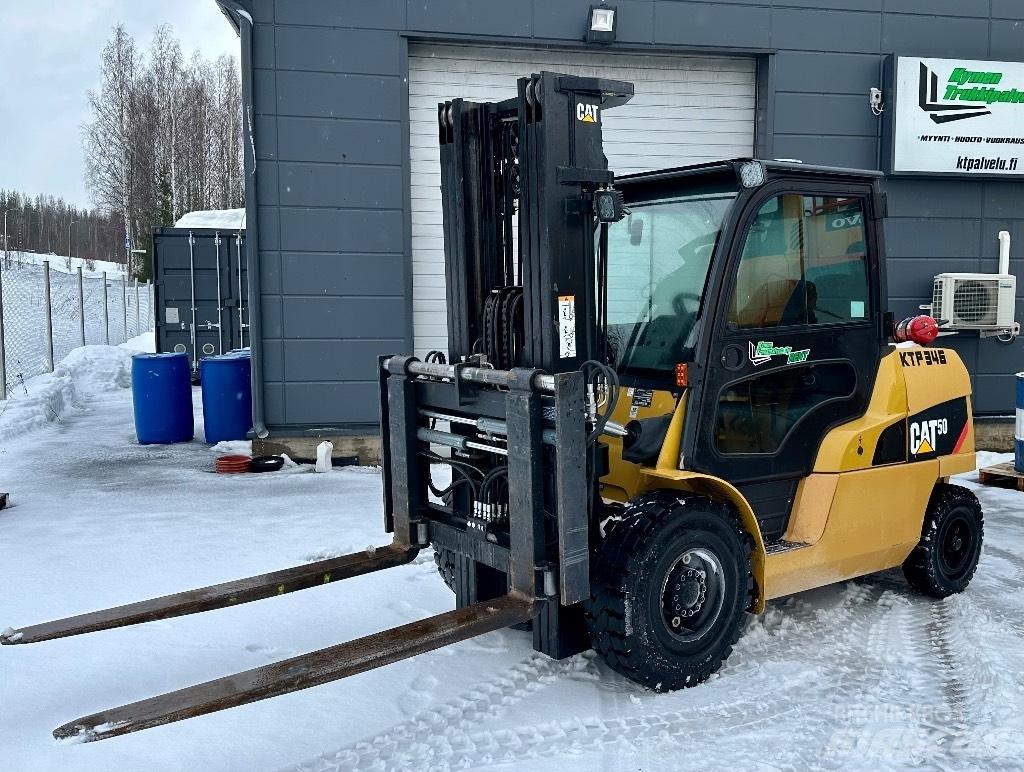 CAT DP 50 NT Diesel gaffeltrucks
