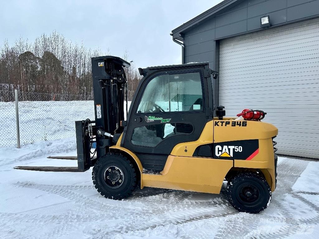 CAT DP 50 NT Diesel gaffeltrucks