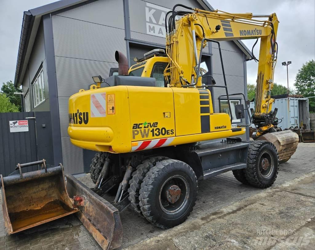 Komatsu PW 130ES-6K Gravemaskiner på hjul