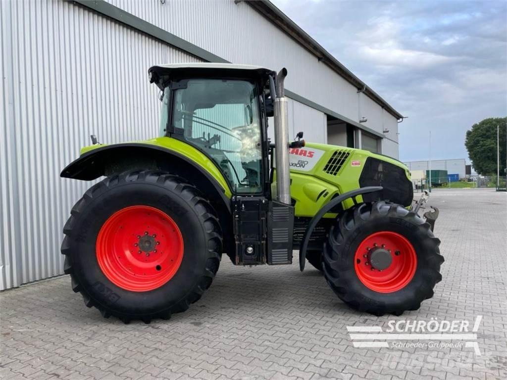 CLAAS AXION 810 Traktorer