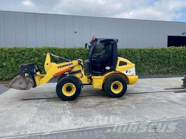 Yanmar V 8 Læssemaskiner på hjul