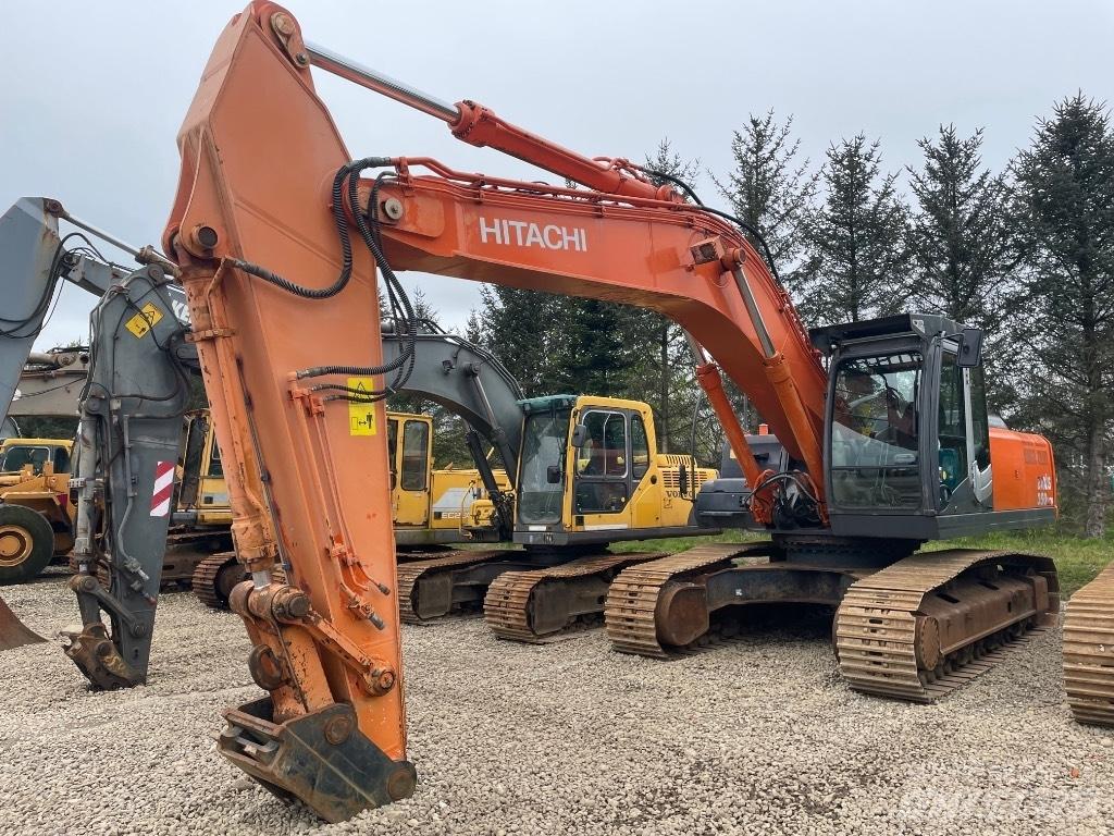 Hitachi ZX350 Gravemaskiner på larvebånd