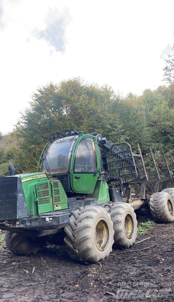 John Deere 1110 E Udkørselsmaskiner