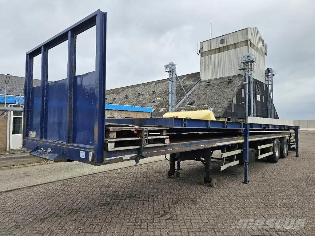  DECKERS Semi-trailer med lad/flatbed