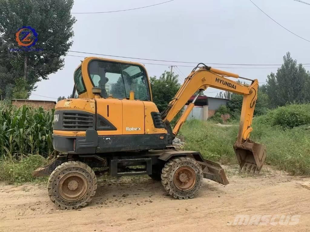 Hyundai 60 W Gravemaskiner på hjul