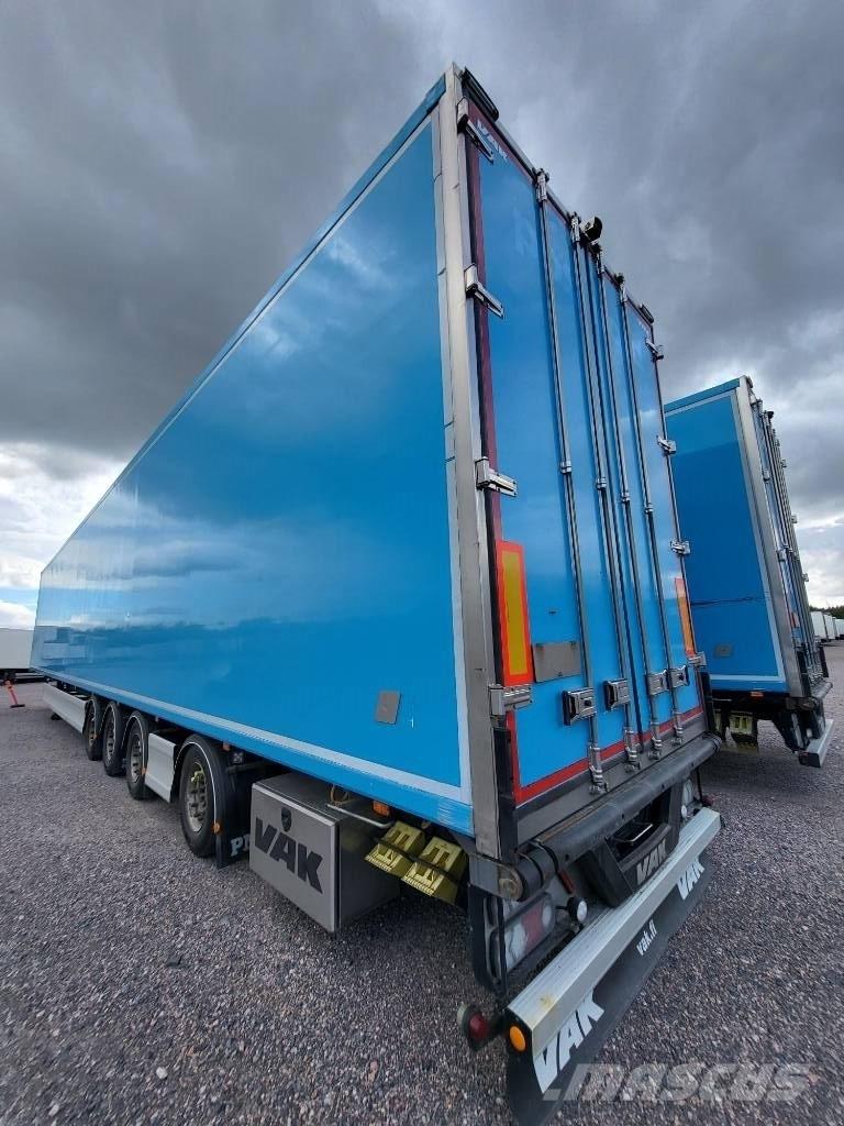 VAK BOX HCT Semi-trailer med fast kasse