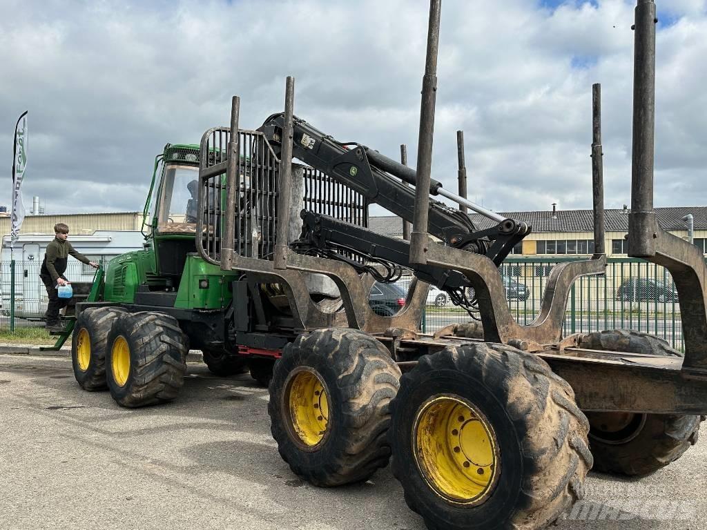 John Deere 1010E Udkørselsmaskiner
