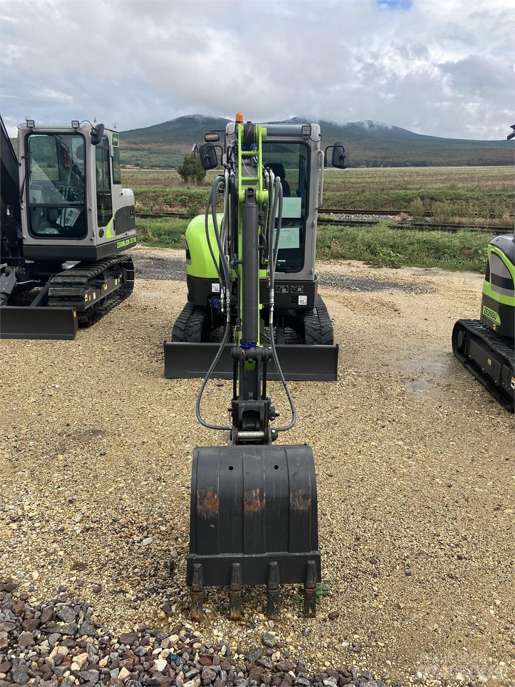 Zoomlion ZE35GU Minigravemaskiner