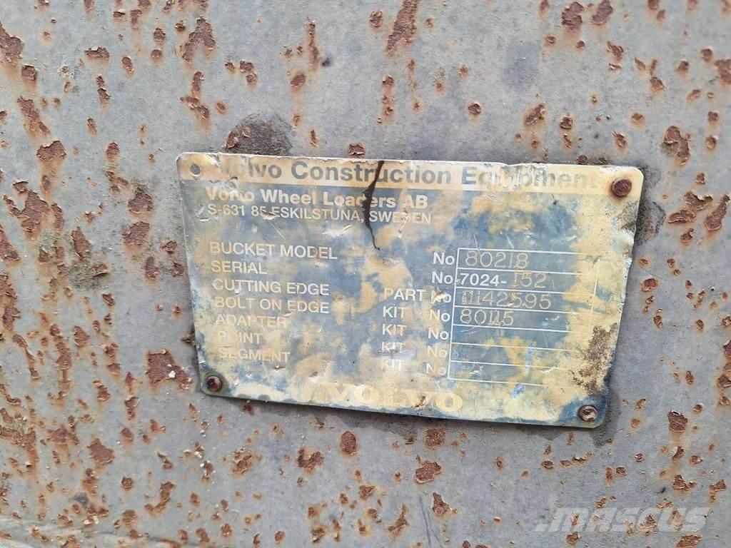 Volvo L220D Læssemaskiner på hjul