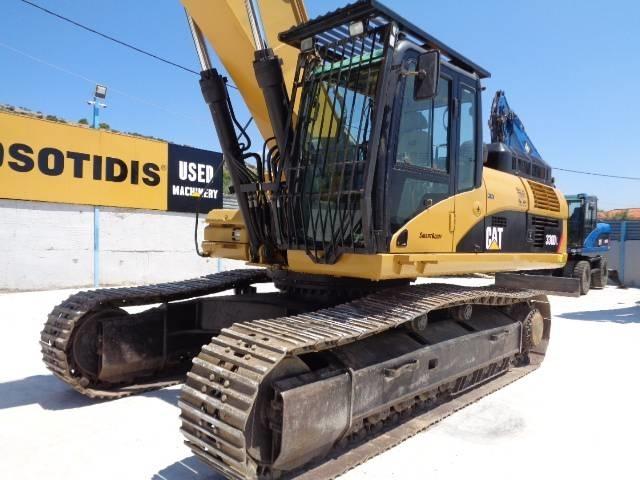 CAT 330 D L Gravemaskiner på larvebånd