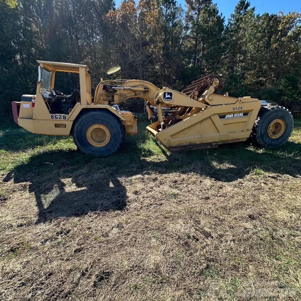 DEERE 862B Skrabere