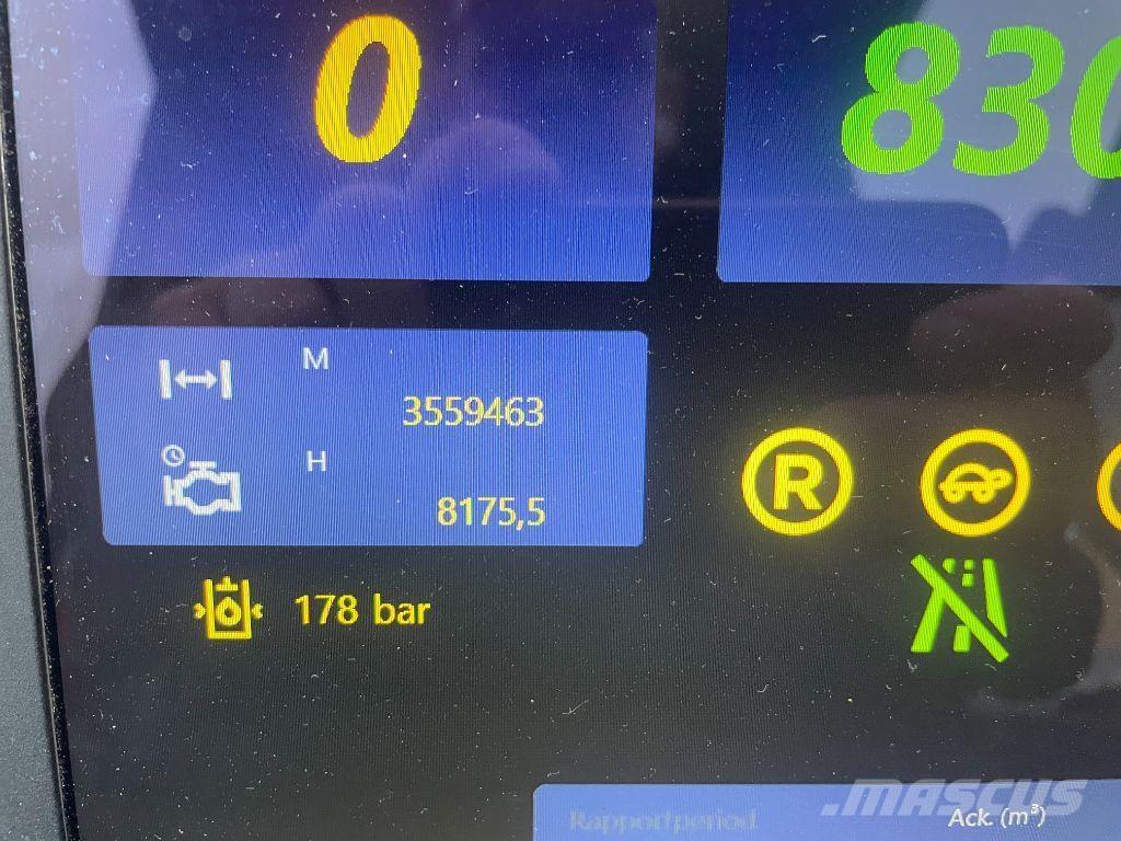 Komatsu 951 Skovningsmaskiner