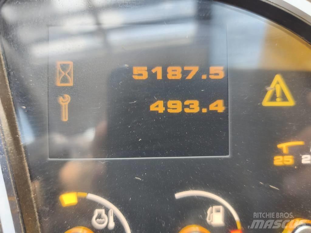 JCB 535-140 Teleskoplæssere