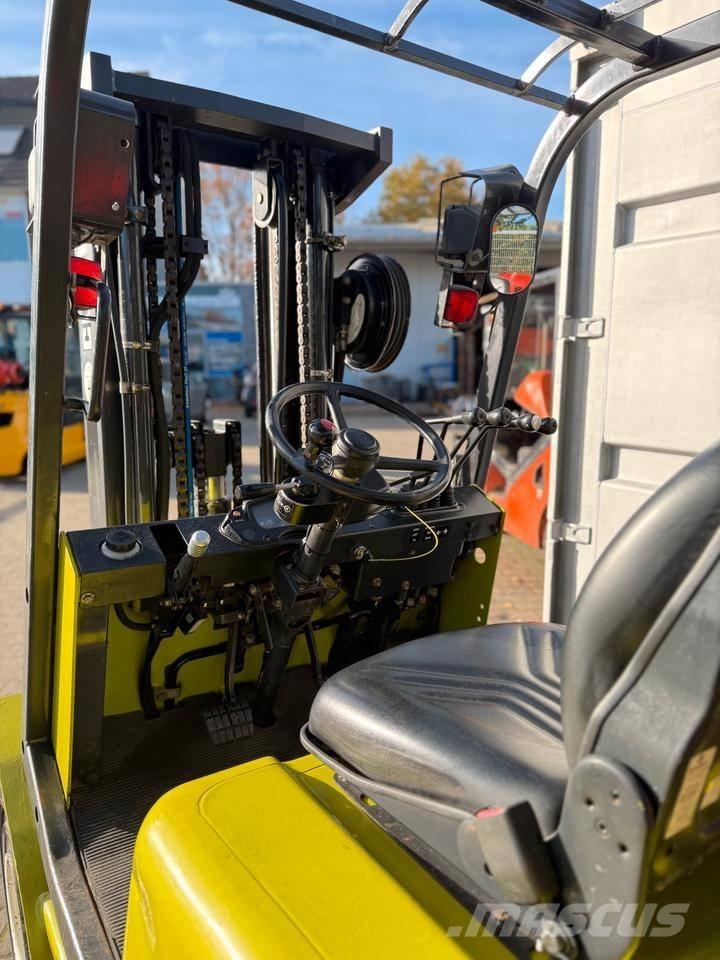 Clark CMP 25 L LPG gaffeltrucks