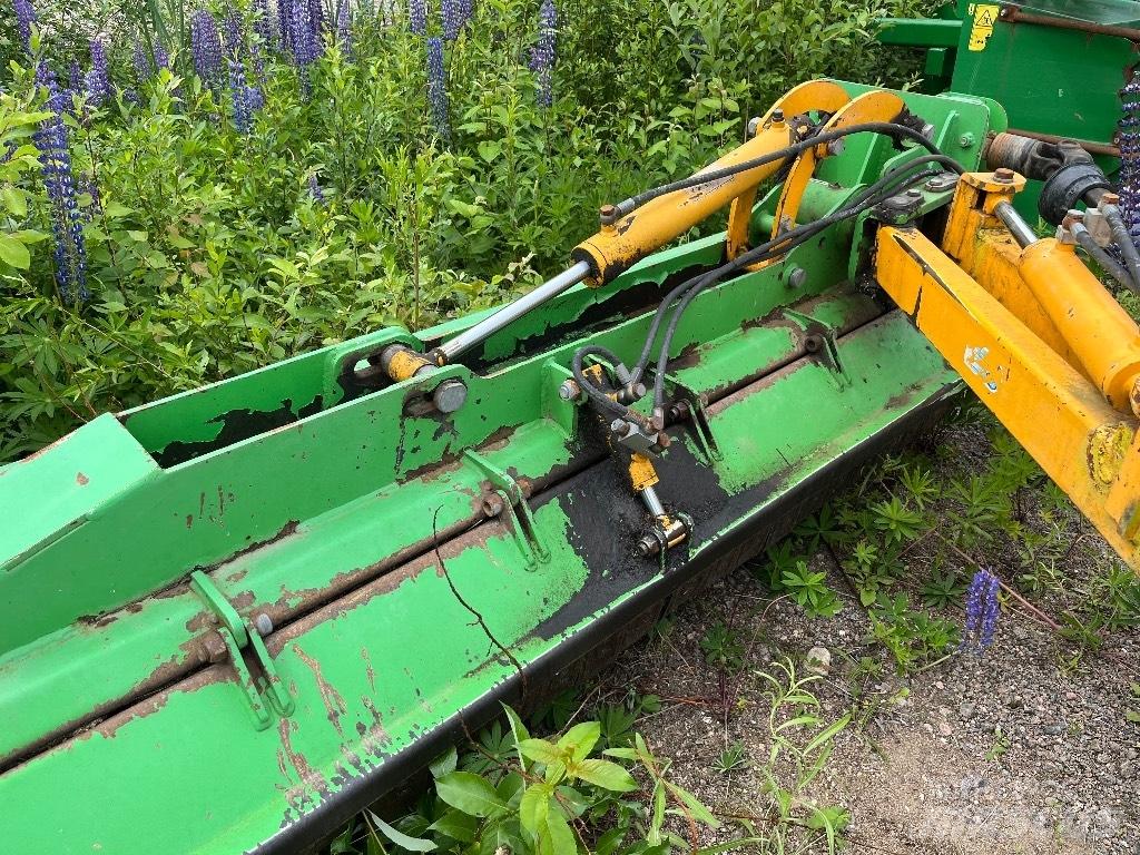 Cabe 250 Græsklippere og skårlæggere