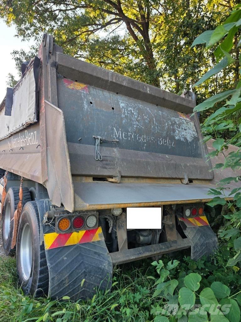 Mercedes-Benz 3951K Dumpere