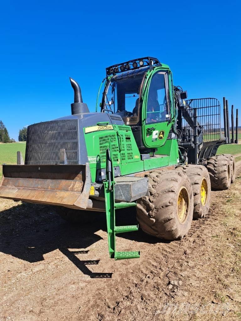 John Deere 1110 G Udkørselsmaskiner