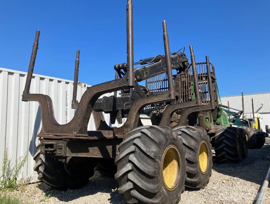 John Deere 1110 E Udkørselsmaskiner