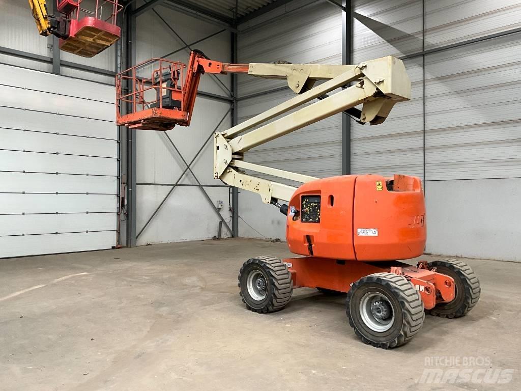JLG 450 AJ Bomlifte med knækarm