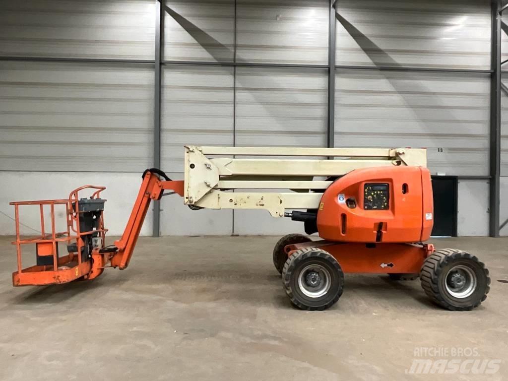 JLG 450 AJ Bomlifte med knækarm