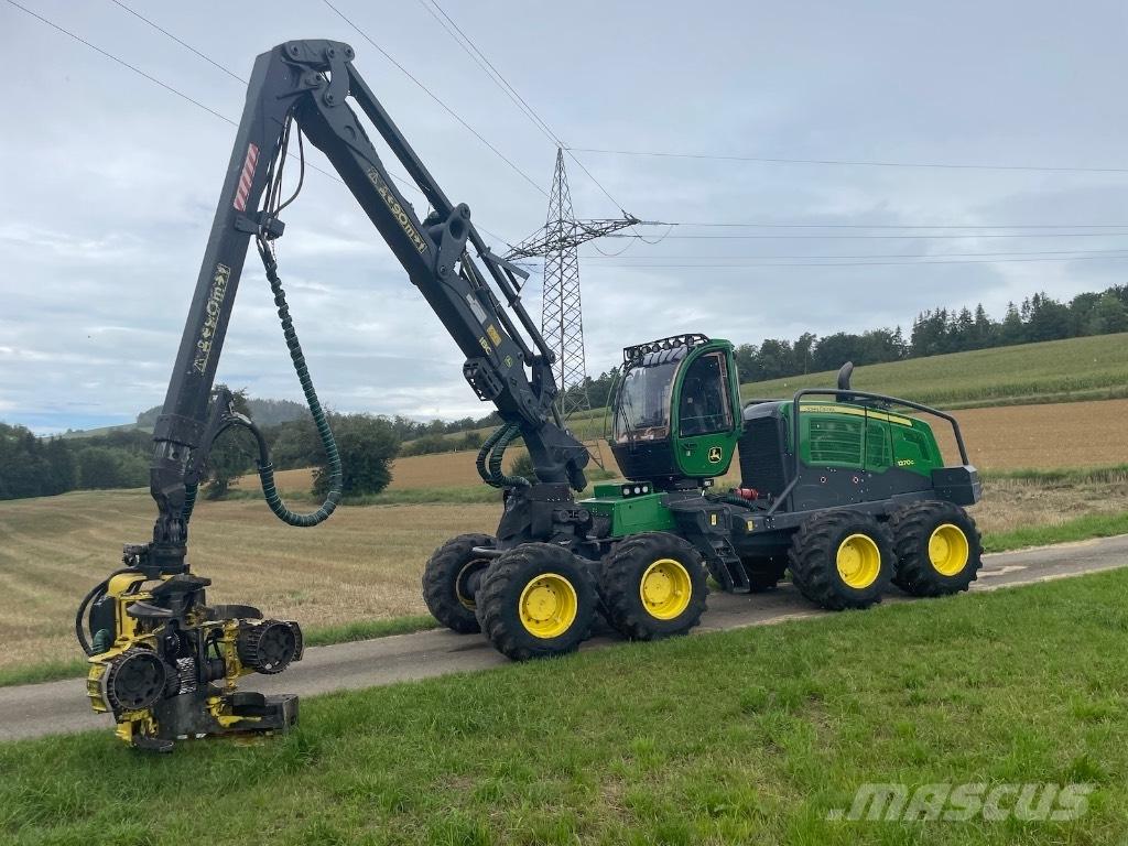 John Deere 1270G 8WD Skovningsmaskiner