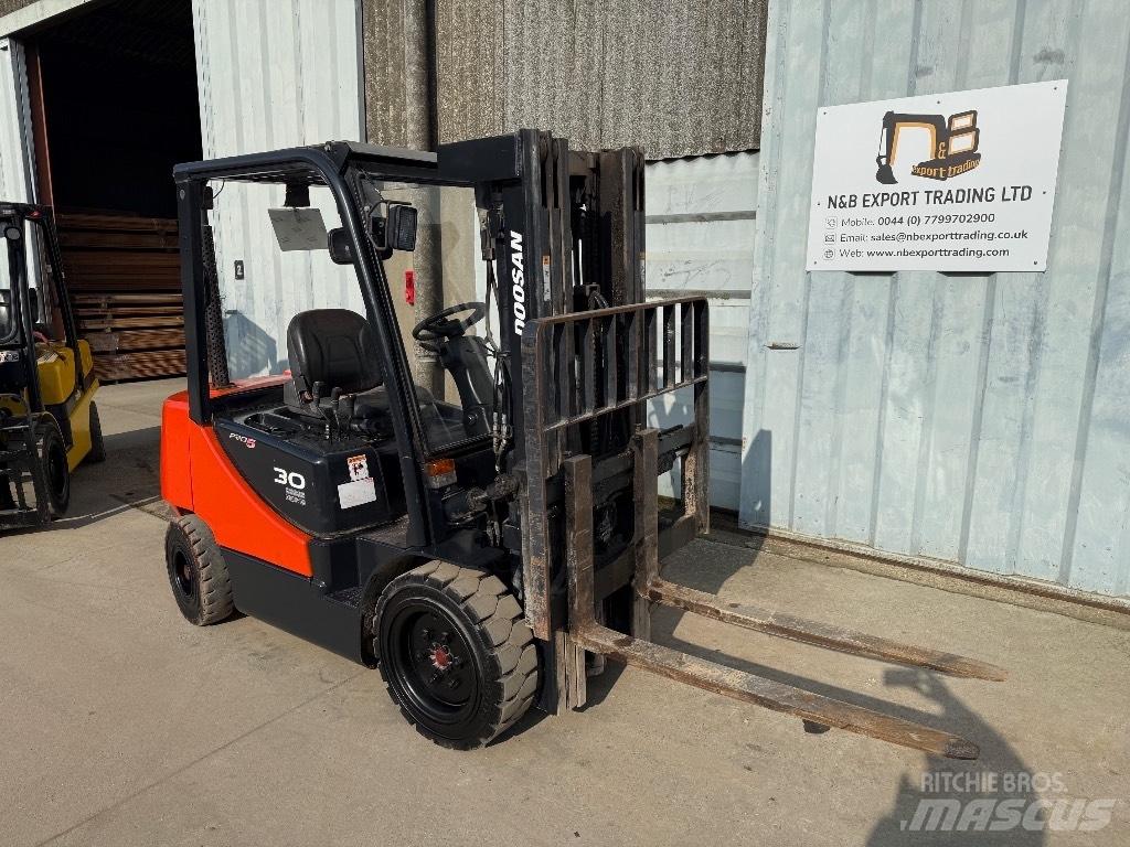 Doosan D 30 Diesel gaffeltrucks