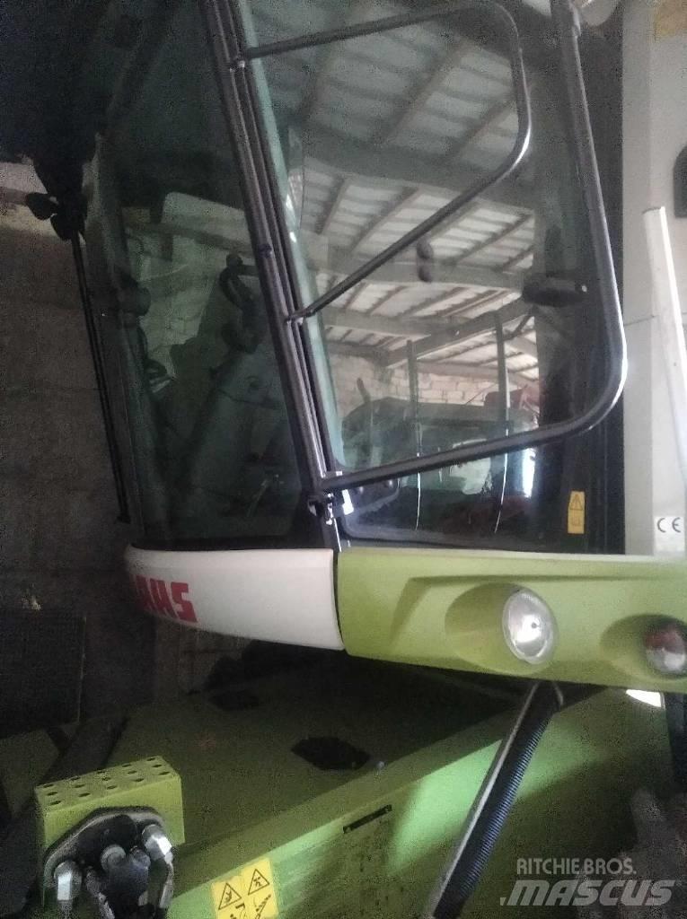 CLAAS Tucano 320 Mejetærskere