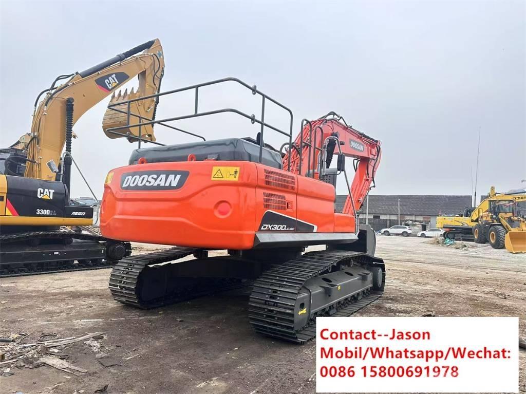 Doosan DX 300 LCA Gravemaskiner på larvebånd