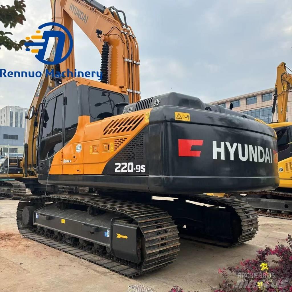 Hyundai R220LC-9S Gravemaskiner på larvebånd