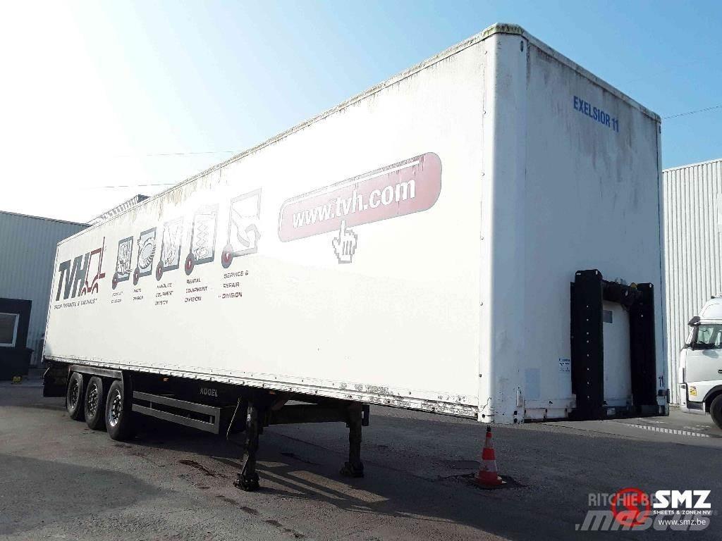 Kögel Oplegger Semi-trailer med fast kasse